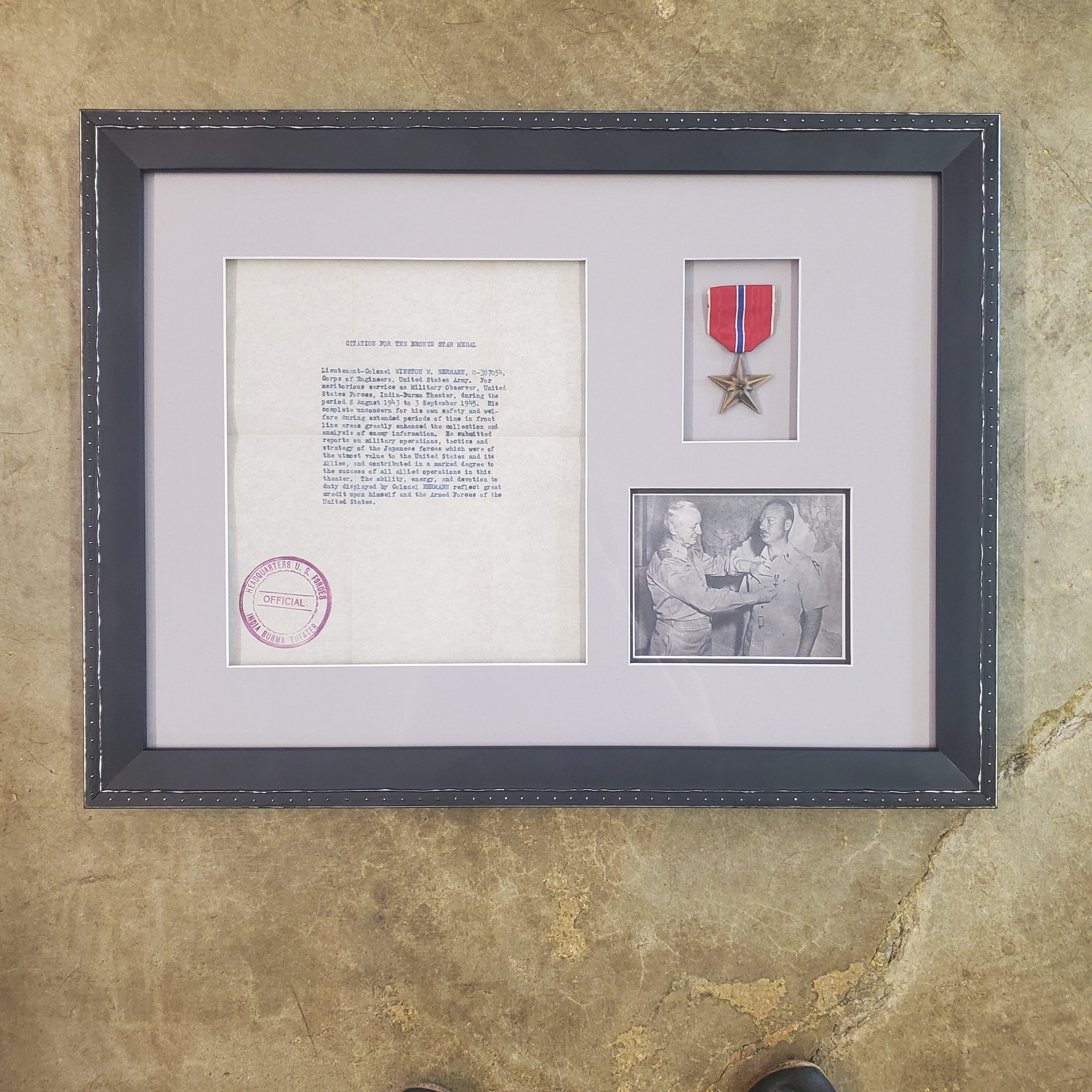 Archival conservation framing for collectibles